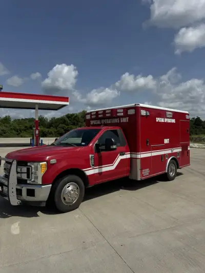 2017 Ford F-350 Ambulance